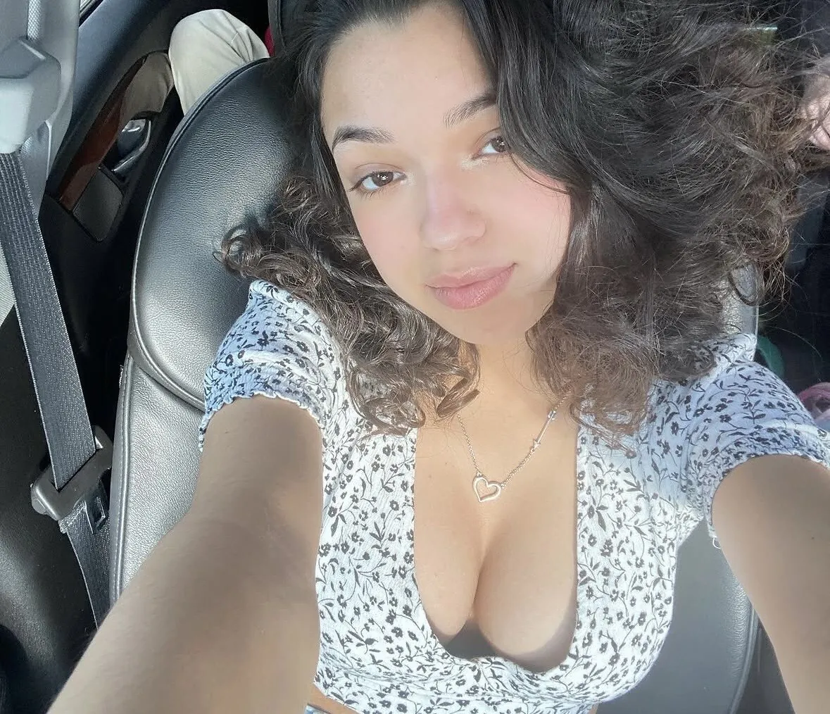 ashleymal03 camshow