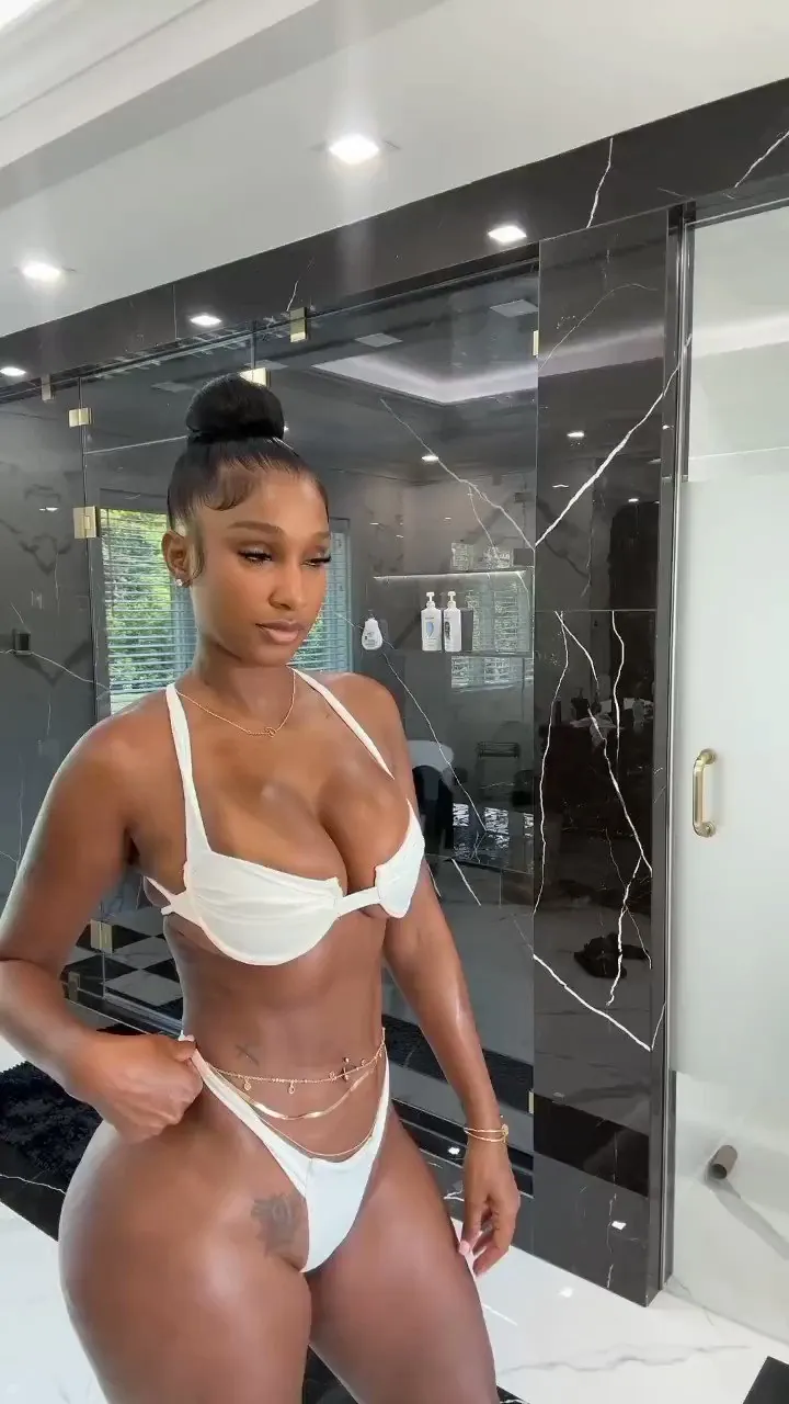 Bernice Burgos camshow