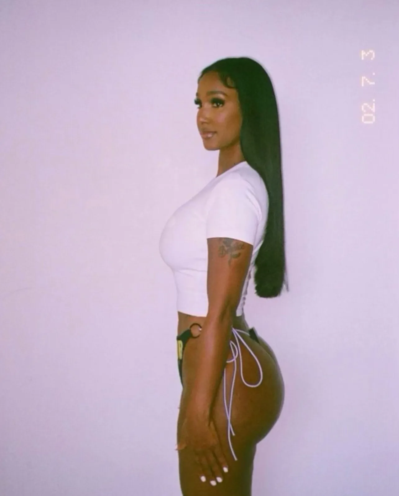 Bernice Burgos camshow