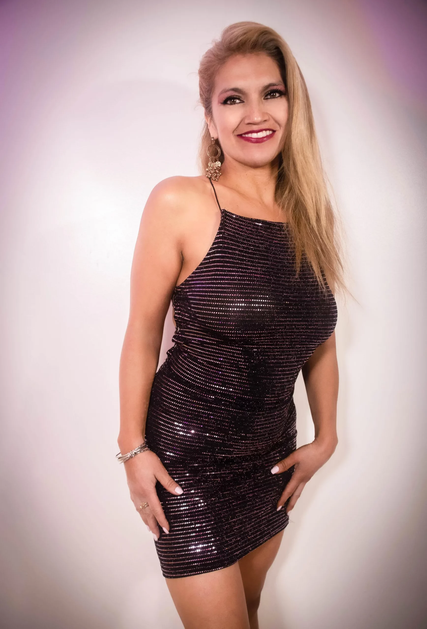 Esmeralda_Oikos camshow