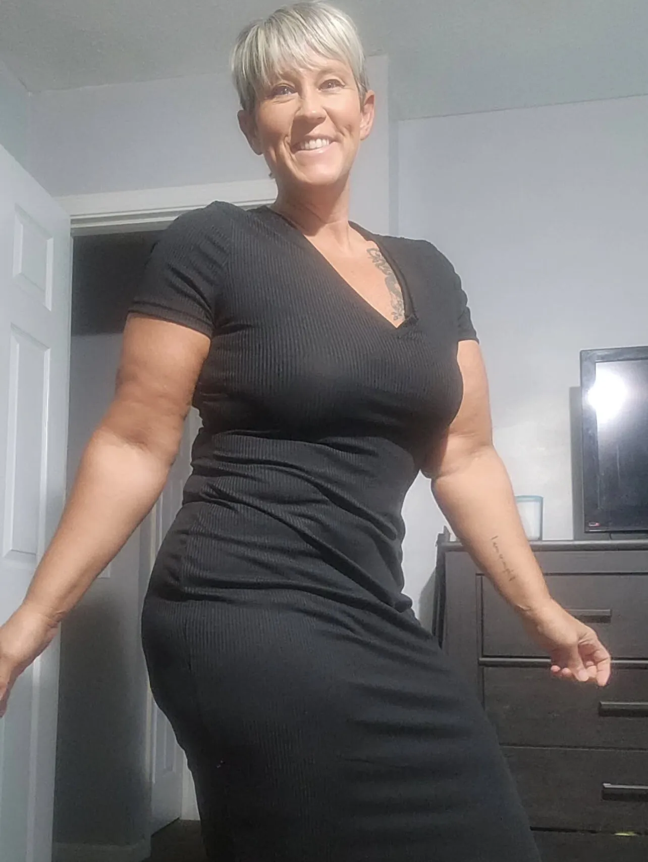 shellybelly8098 camshow