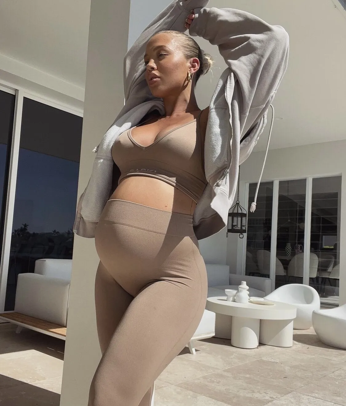 Tammy Hembrow camshow