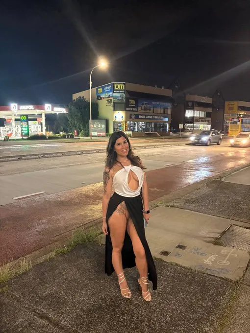 Catie Lee camshow