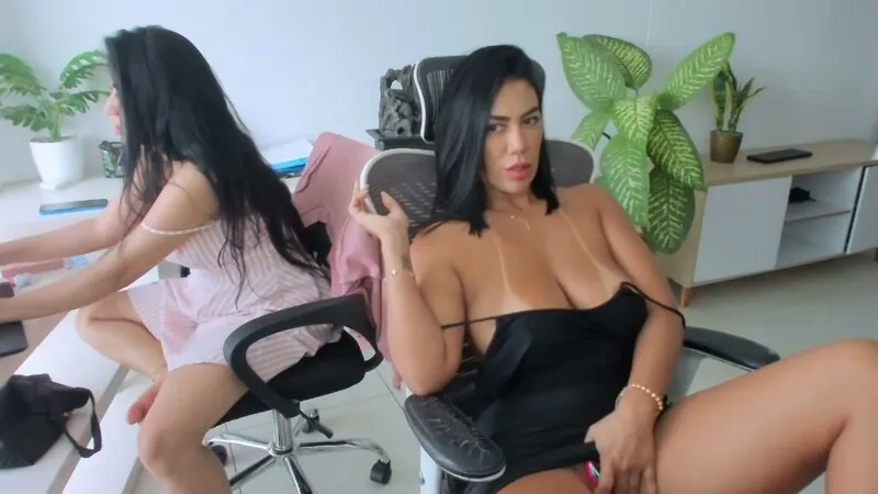 Emilly Browm camshow