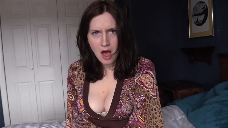 Bettie Bondage camshow