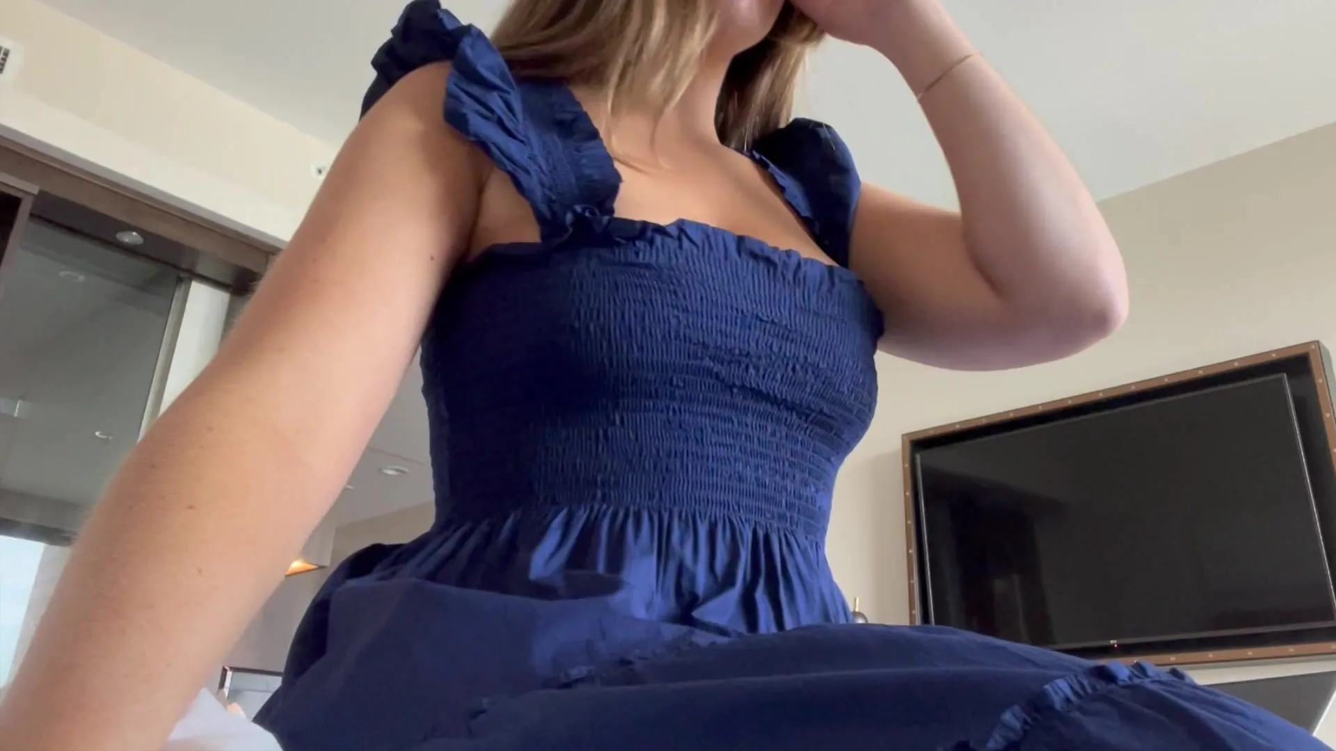 Nicolette Bloom camshow