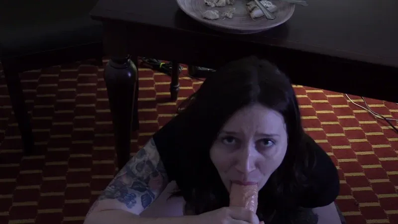 Bettie Bondage camshow
