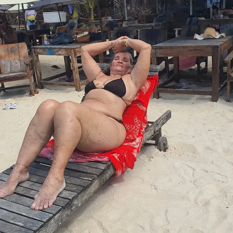 Maria Elisabete Porto camshow